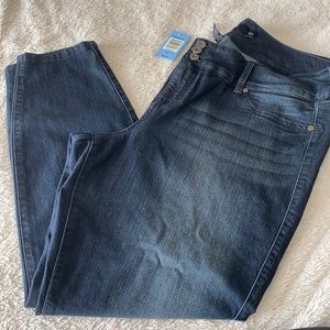 COPY - Torrid Denim - NWT